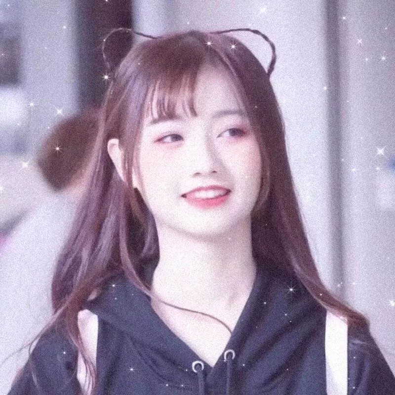 怪笑少女